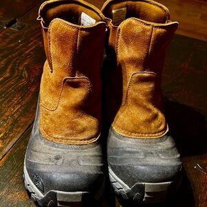 Waterproof, The North Face Tan and Black Boots bought too small, excellent cond